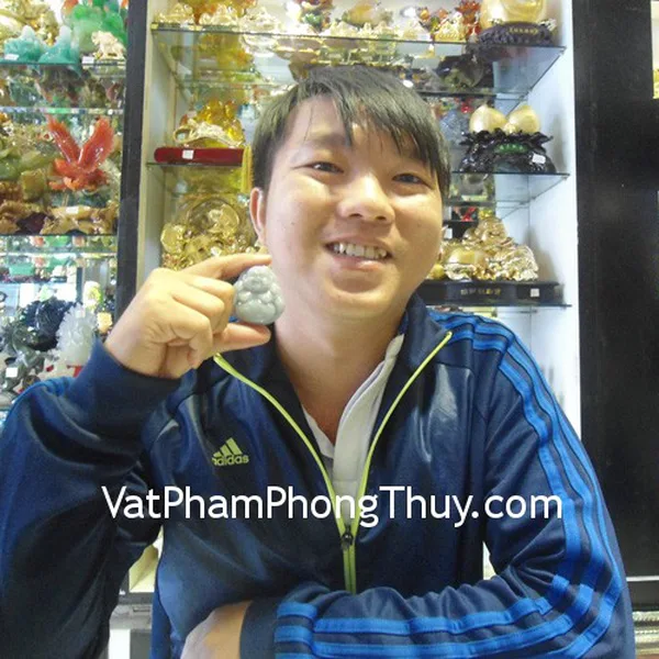 Anh Thành - khách hàng mua phật di lạc xanh tía S863