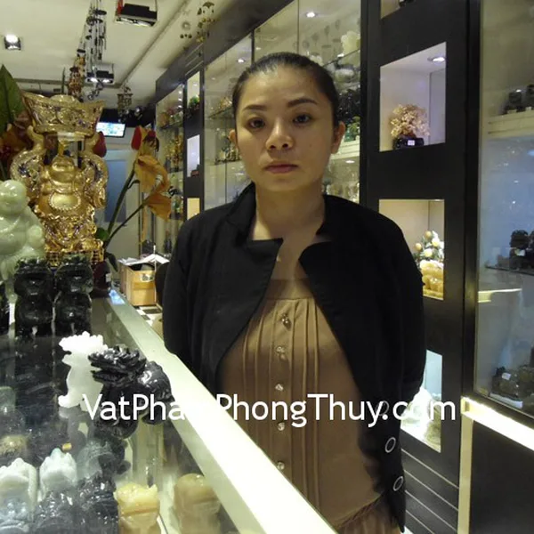 Chị Lan - Khách hàng mua Tỳ Hưu Bắc Kinh Đen BKD-S