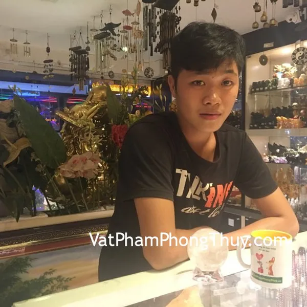 Anh Sơn - khách hàng mua quả cầu thạch anh trắng HM164-S5-6356