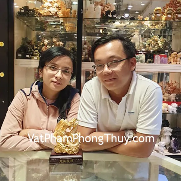 Anh / Chị Bình - khách hàng mua Tượng Long Phụng vàng LN158