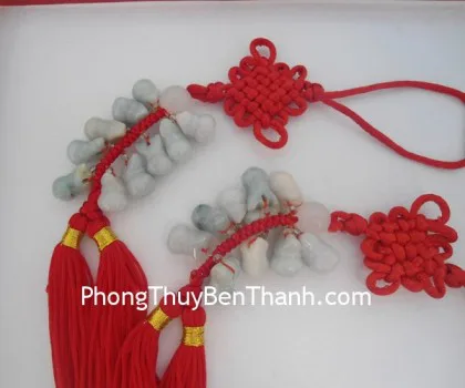 Ngọc bội treo 10 túi tài lộc+1 hạt tròn Miến Điện S258