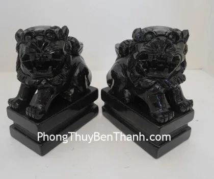 Sư tử đá Lam Ngọc DT153