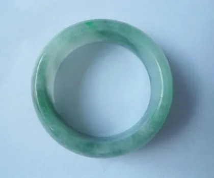 Nhẫn trơn Cẩm thạch anh đặc biệt-giấy chứng nhận S5142