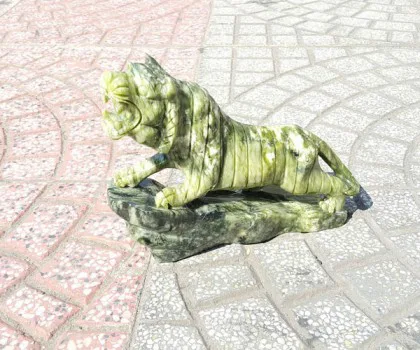 Hổ lam ngọc xuống núi GM111