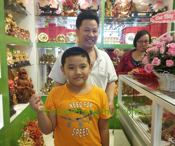 Anh/Chị Trần Lê Xuân Trang - Khách hàng sở hữu Tỳ Hưu đá quý may mắn FS689