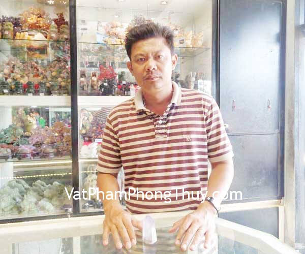 Anh Minh - khách hàng mua Trụ thạch anh tím H053-1248
