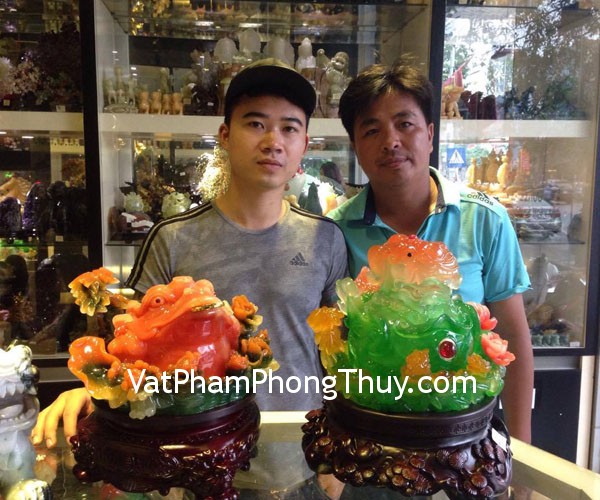 Anh Việt- khách hàng mua tượng thiềm thừ K130M và tỳ hưu K125M