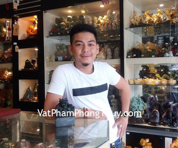 Anh Thiên Long - khách hàng mua ấn rồng lam ngọc M056